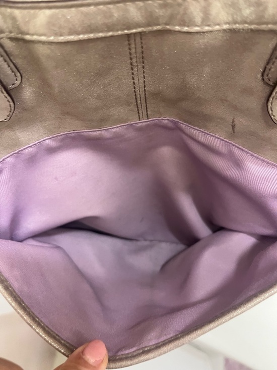 Coach Metallic Gold Leather Tote Bag | Large Shoulder Bag | Lilac Interior - Picture 12 of 15
